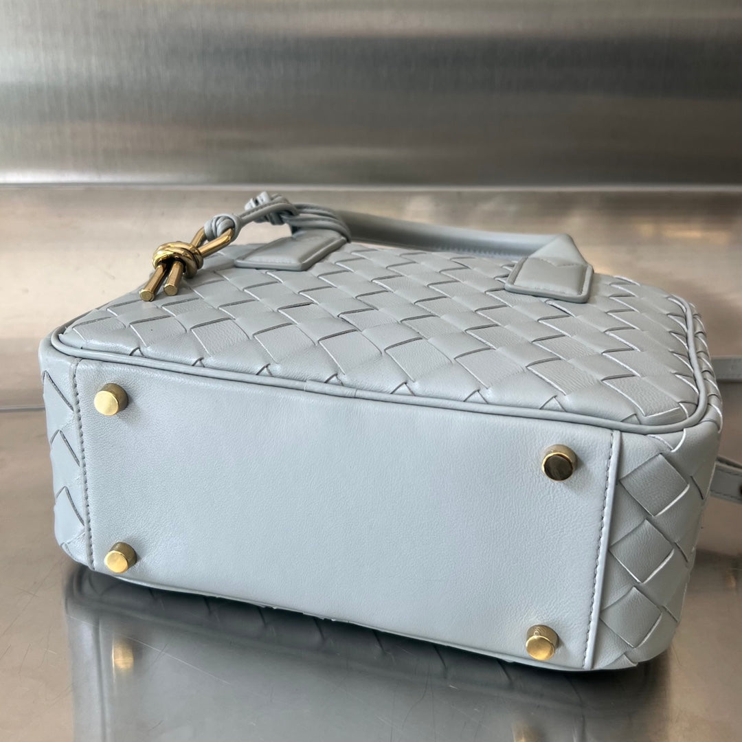 BV GETAWAY PETIT 23CM CUIR D'AGNEAU GRIS 