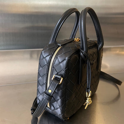 BV ゲッタウェイ スモール 23cm ブラック ラムスキン