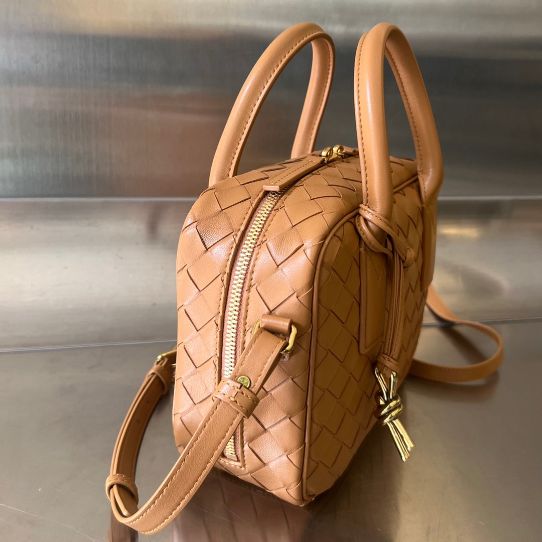 BV GETAWAY PETIT 23CM CUIR D'AGNEAU MARRON 