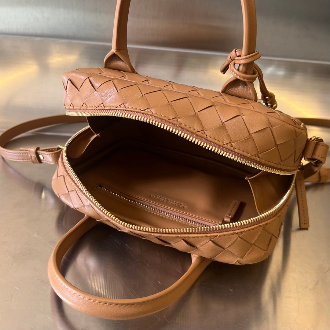 BV GETAWAY PETIT 23CM CUIR D'AGNEAU MARRON 