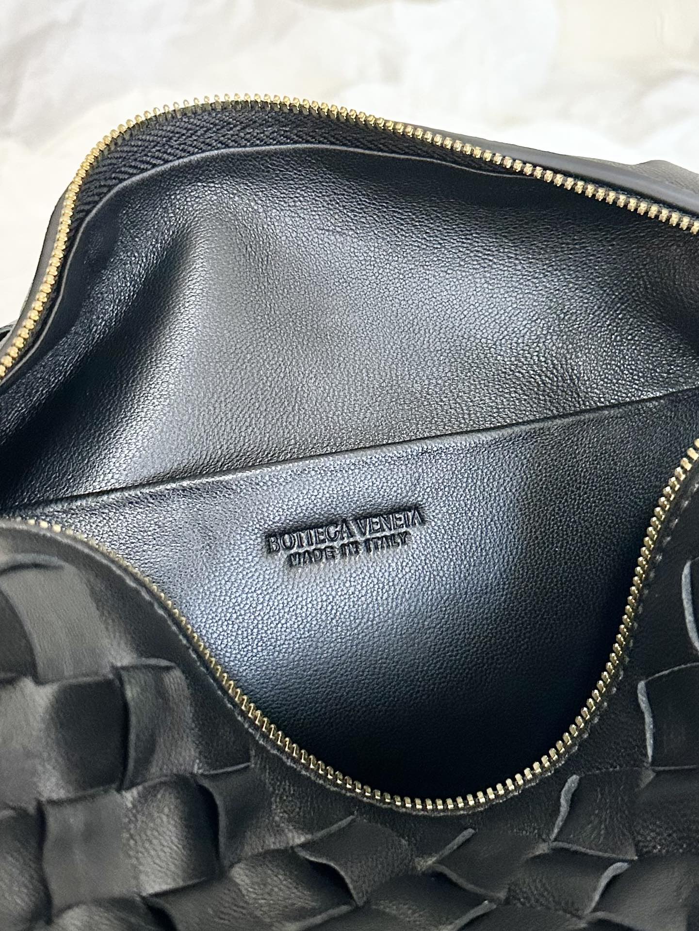 BVループ スモール 23cm ブラック カーフスキン
