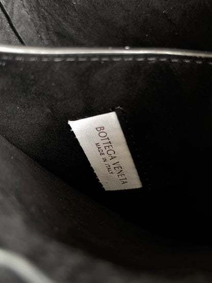 BV PETITE GOUTTE 32CM CUIR D'AGNEAU NOIR 