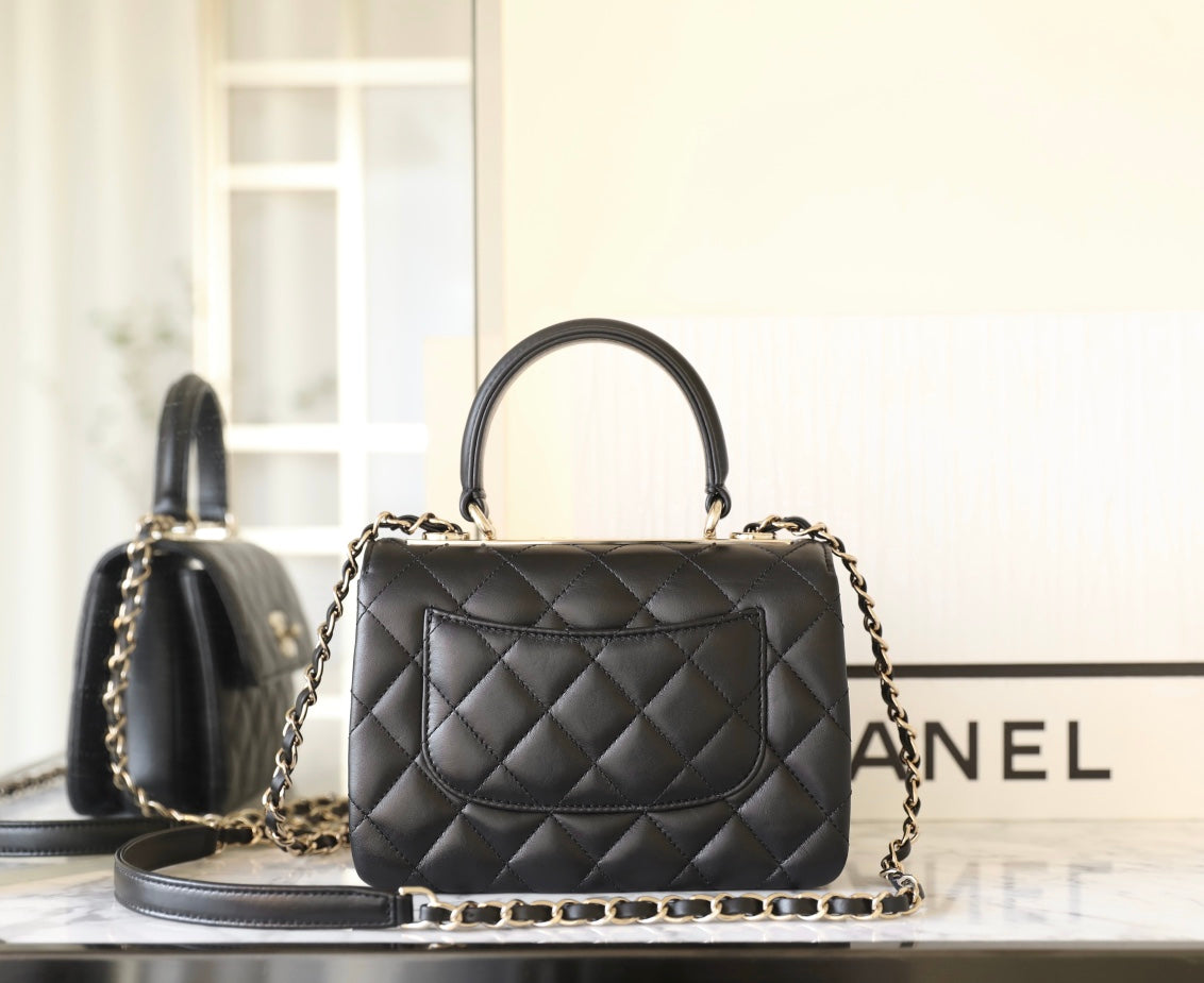 CC TRENDY 20CM CUIR D'AGNEAU NOIR QUINCAILLERIE DORÉ