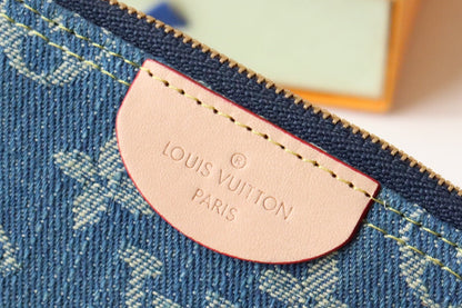LV ポシェット クレット デニム ブルー