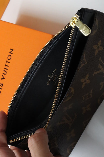 LV スリム パース モノグラム キャンバス 20cm