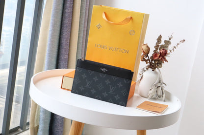 LV スリム パース ブルー モノグラム キャンバス 20cm