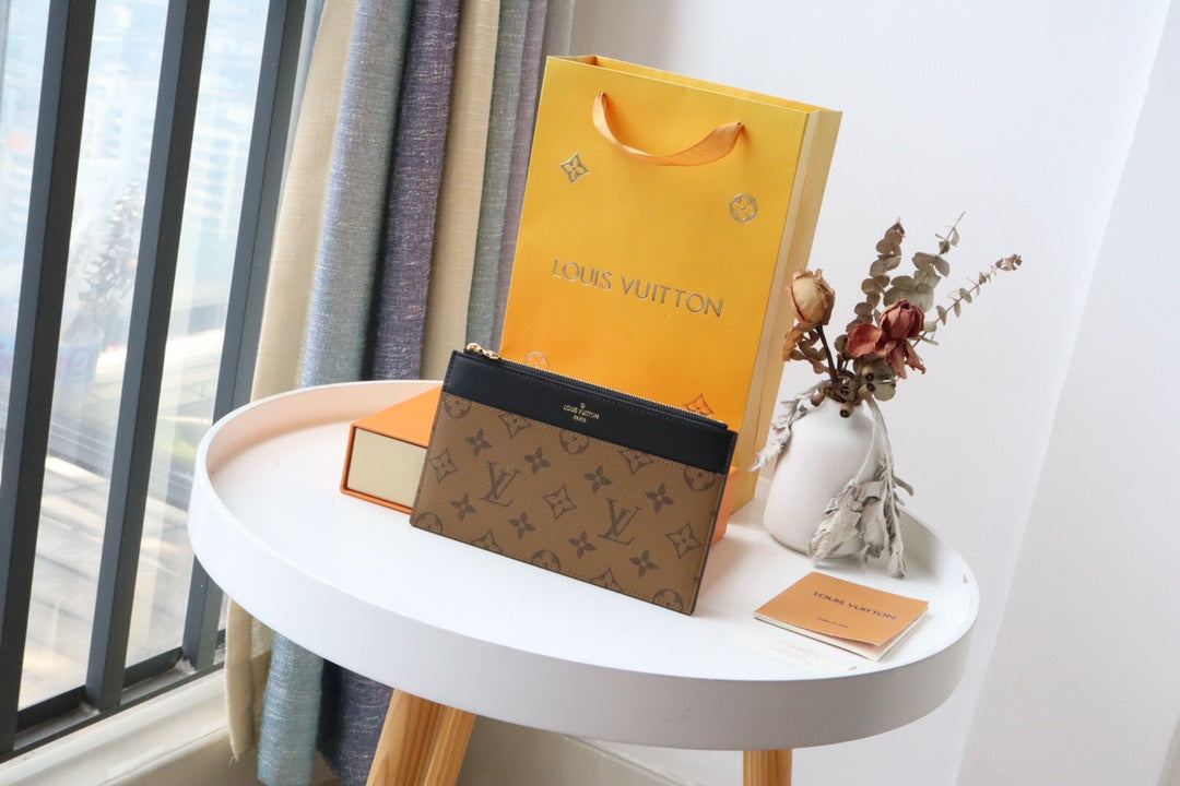 SAC À MAIN LV SLIM MONOGRAMME EN TOILE INVERSÉE 20 CM