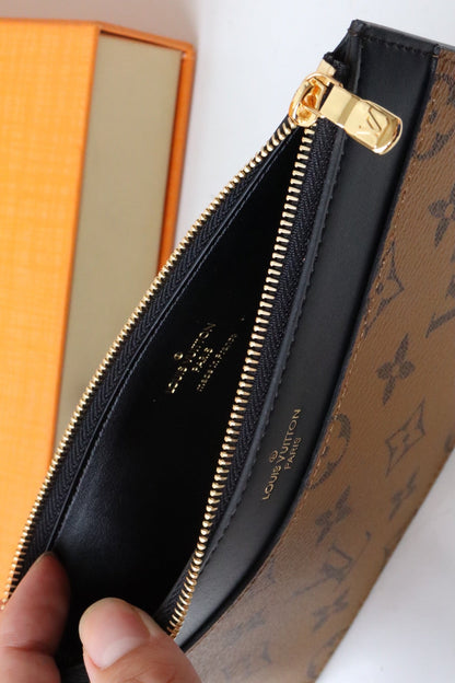 SAC À MAIN LV SLIM MONOGRAMME EN TOILE INVERSÉE 20 CM