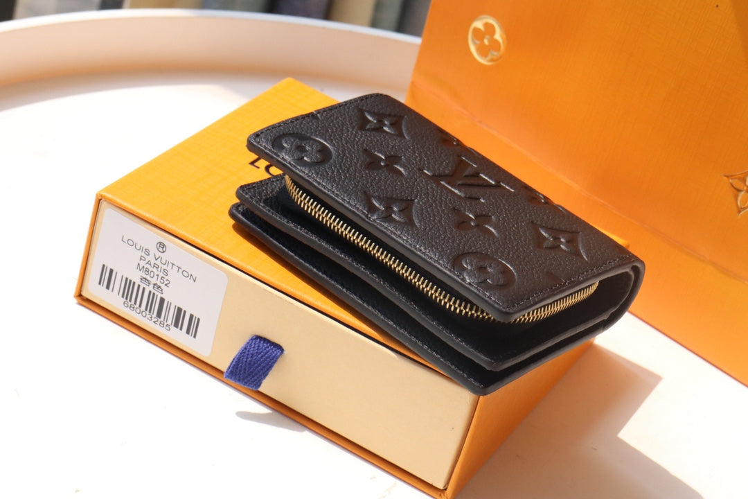 クレア ウォレット 12cm ブラック モノグラム アンプラント レザー