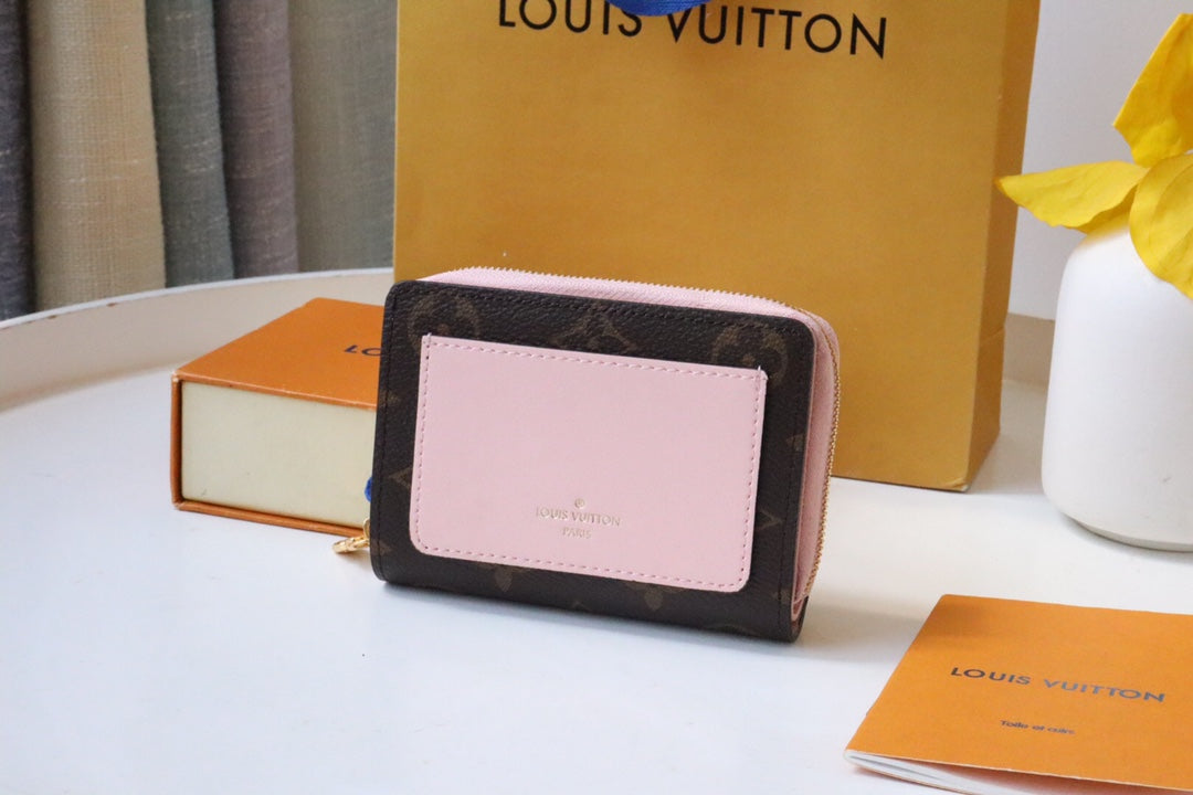 PORTEFEUILLE LOU 11,5 CM EN TOILE MONOGRAMME MARRON ROSE