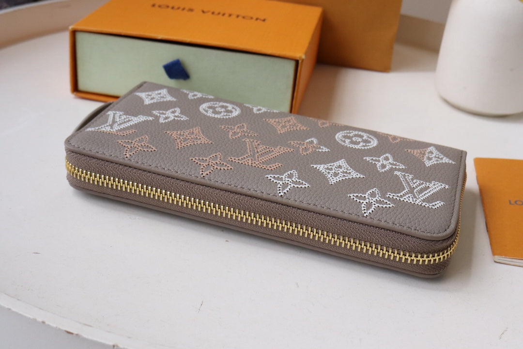 PORTEFEUILLE ZIPPY 19,5 EN CUIR MAHINA