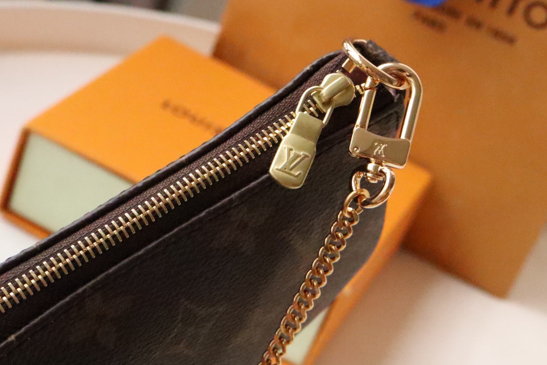 MINI POCHETTE ACCESSOIRES 15.5 TOILE MONOGRAMME