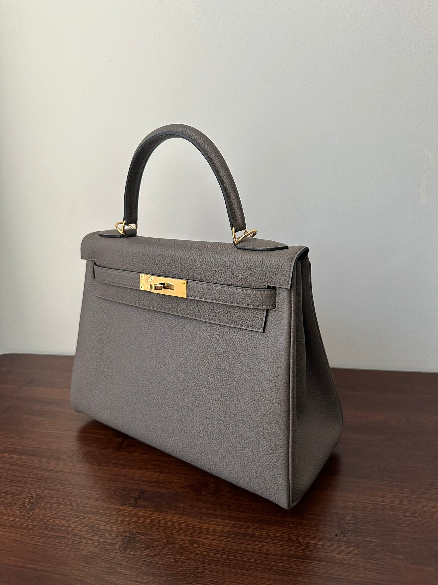 HM KELLY 28CM ÉTAIN TOGO QUINCAILLERIE OR