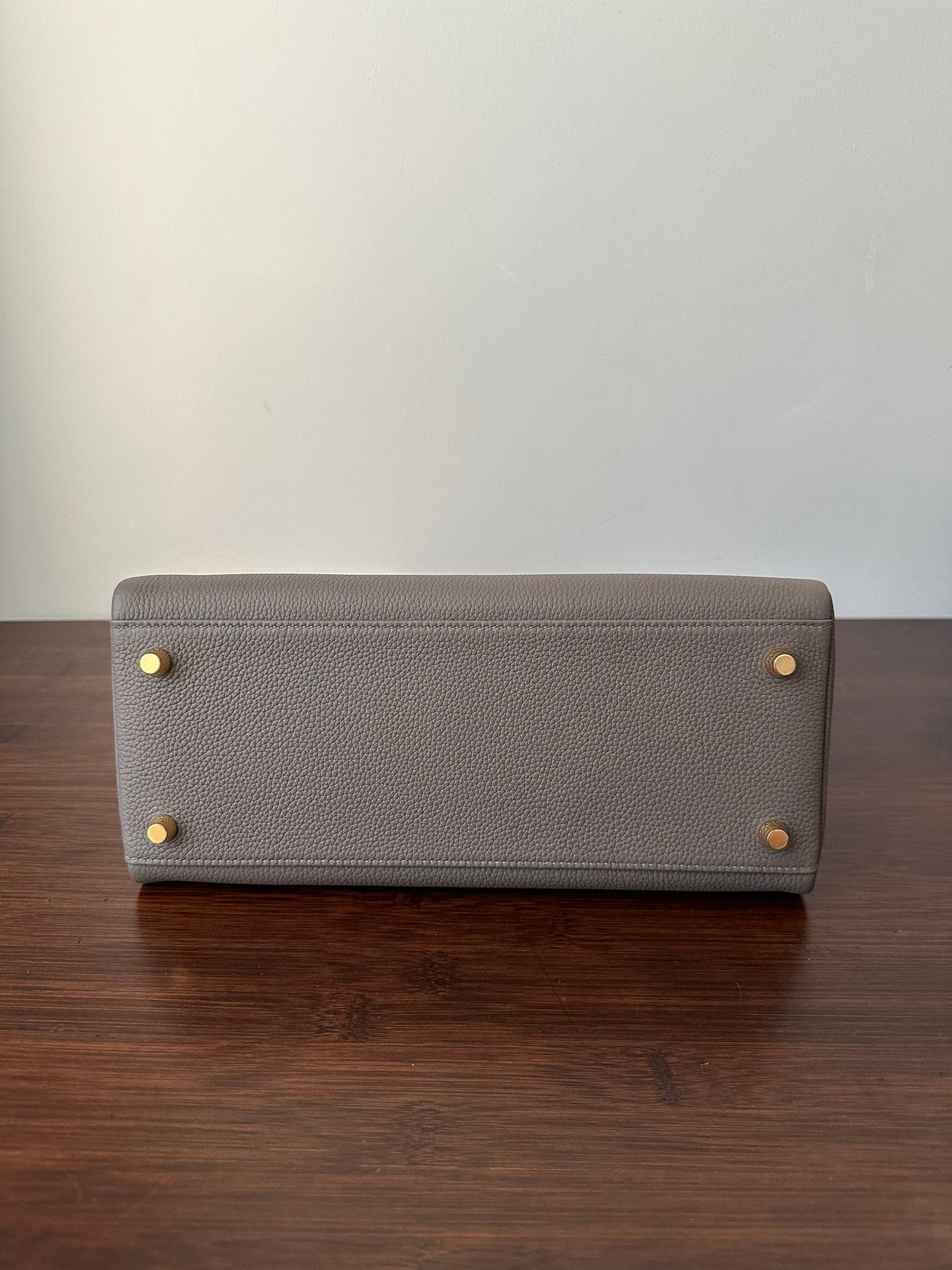 HM KELLY 28CM ÉTAIN TOGO QUINCAILLERIE OR