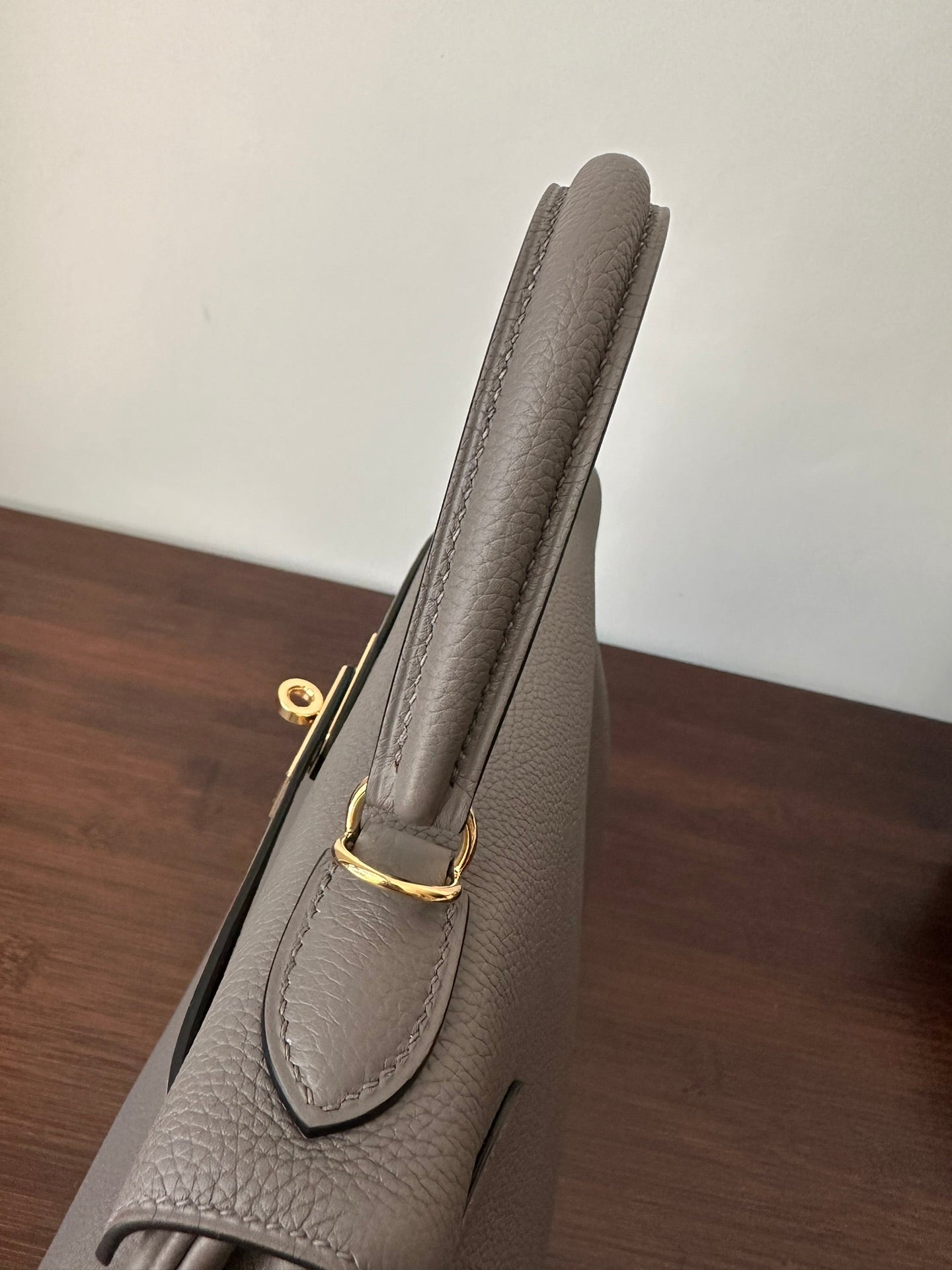 HM KELLY 28CM ÉTAIN TOGO QUINCAILLERIE OR