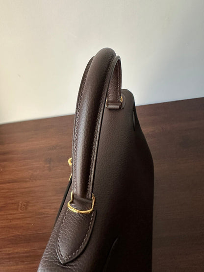 HM ケリー 28cm チョコレート トーゴ ゴールド金具