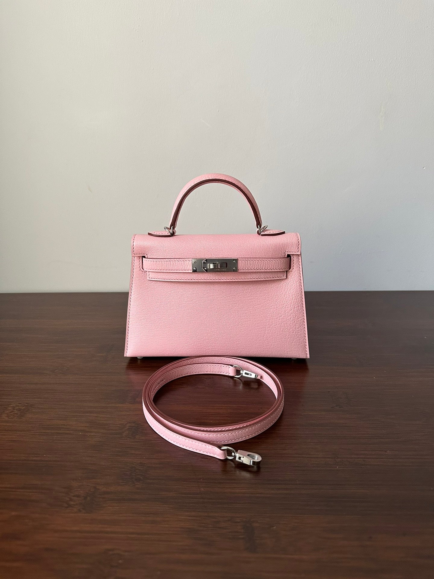 HM KELLY MINI 20 ROSE CHEVRE QUINCAILLERIE ARGENTÉE