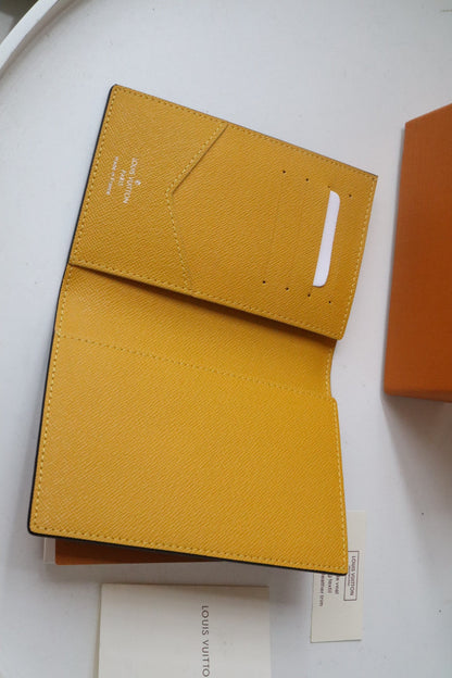 ETUI PASSEPORT 14 TOILE NOIRE