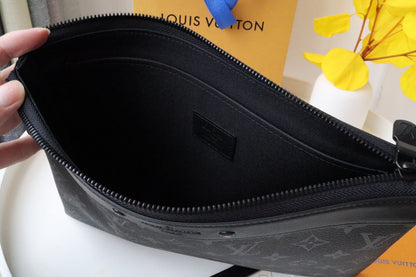 ポシェット・トゥ・ゴー 30 モノグラム・エクリプス