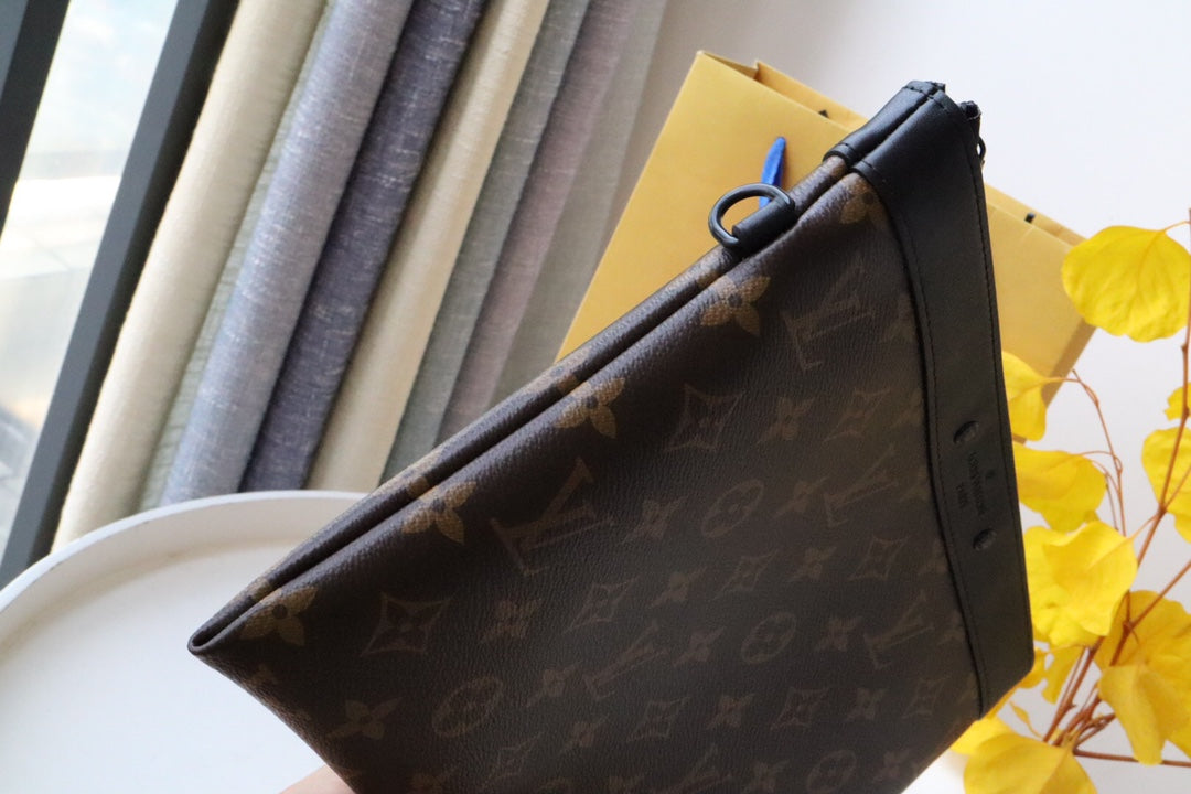 POCHETTE À EMPORTER 30 TOILE MONOGRAMME