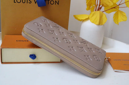 PORTEFEUILLE ZIPPY 19 EN CUIR D'AGNEAU GAUFRÉ BEIGE