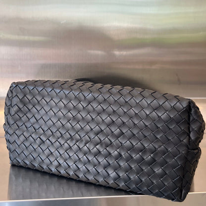 BV ラージ アンディアモ 45cm ブラック ラムスキン