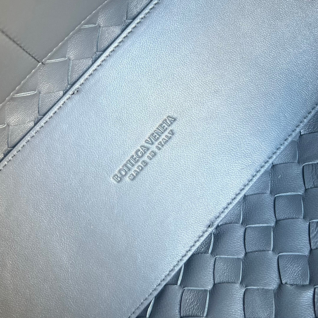 BV MEDIUM ANDIAMO 32CM CUIR D'AGNEAU GRIS FONCÉ 