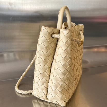 BV MEDIUM ANDIAMO 32CM PEAU D'AGNEAU BEIGE