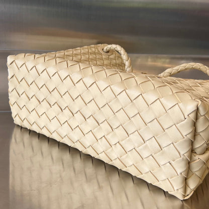 BV MEDIUM ANDIAMO 32CM PEAU D'AGNEAU BEIGE