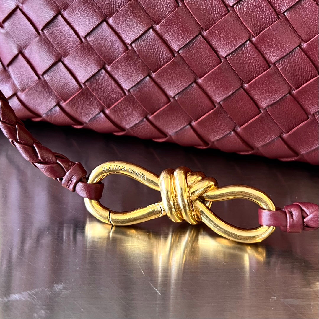 BV PETIT ANDIAMO 25CM CUIR D'AGNEAU ROUGE FONCÉ 