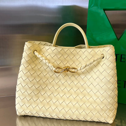 BV MEDIUM ANDIAMO 32CM CUIR D'AGNEAU LIME 
