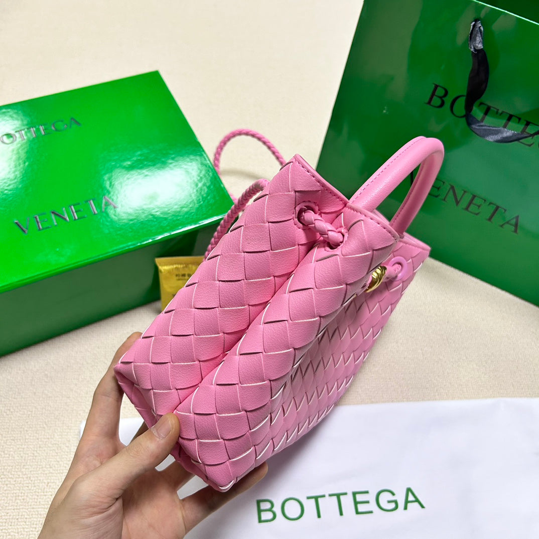 BV PETIT ANDIAMO 25CM PEAU D'AGNEAU ROSE 