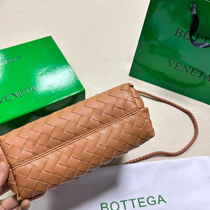 BV PETIT ANDIAMO 25CM CUIR D'AGNEAU DORÉ 