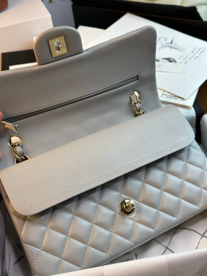 SAC À RABAT 25 CM QUINCAILLERIE DORÉE CAVIAR GRIS 