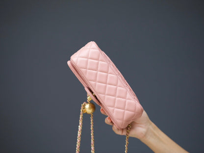 MINI SAC À RABAT RECTANGLE 20 CM EN CUIR D'AGNEAU ROSE QUINCAILLERIE DORÉE