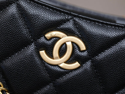 Sac bandoulière CC HOBO 23 cm Noir Caviar Quincaillerie dorée