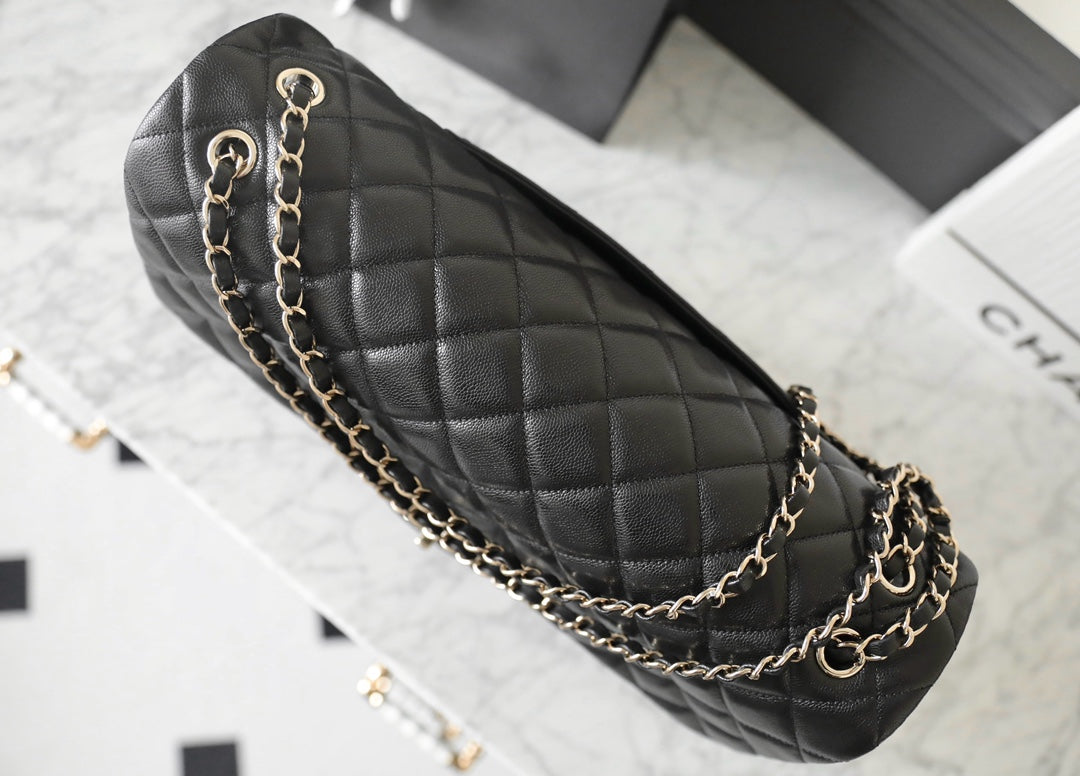 フラップバッグ マキシ 40cm ブラック キャビア シルバー金具