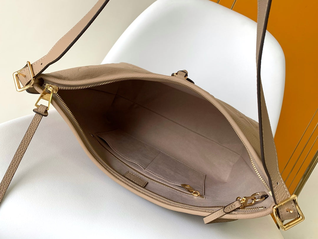 SAC FOURRE-TOUT MM 30 EN CUIR DE VACHE GRAINÉ BEIGE 