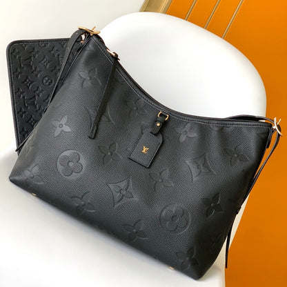 Sac fourre-tout MM 39 en cuir de vachette grainé noir monogrammé 