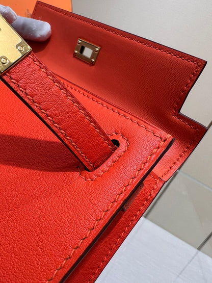 HM ケリー ポシェット 22cm レッド スイフト ゴールド金具