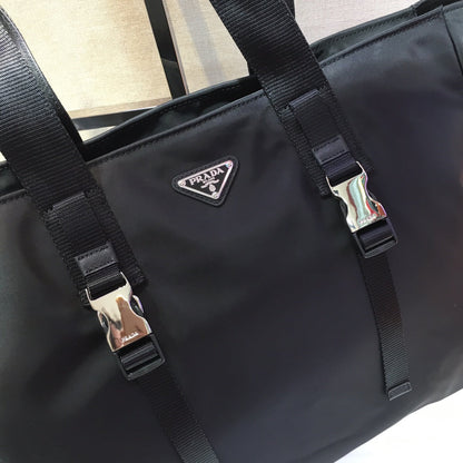 SAC CABAS 40 EN NYLON NOIR