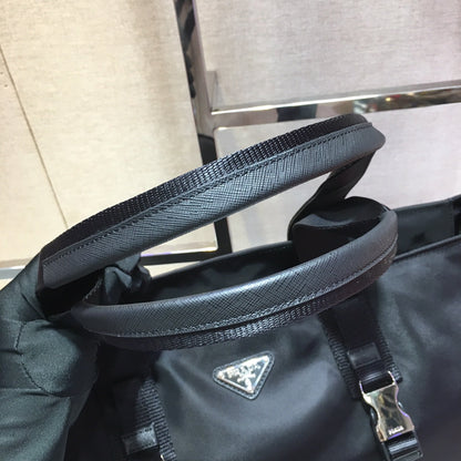 SAC CABAS 40 EN NYLON NOIR