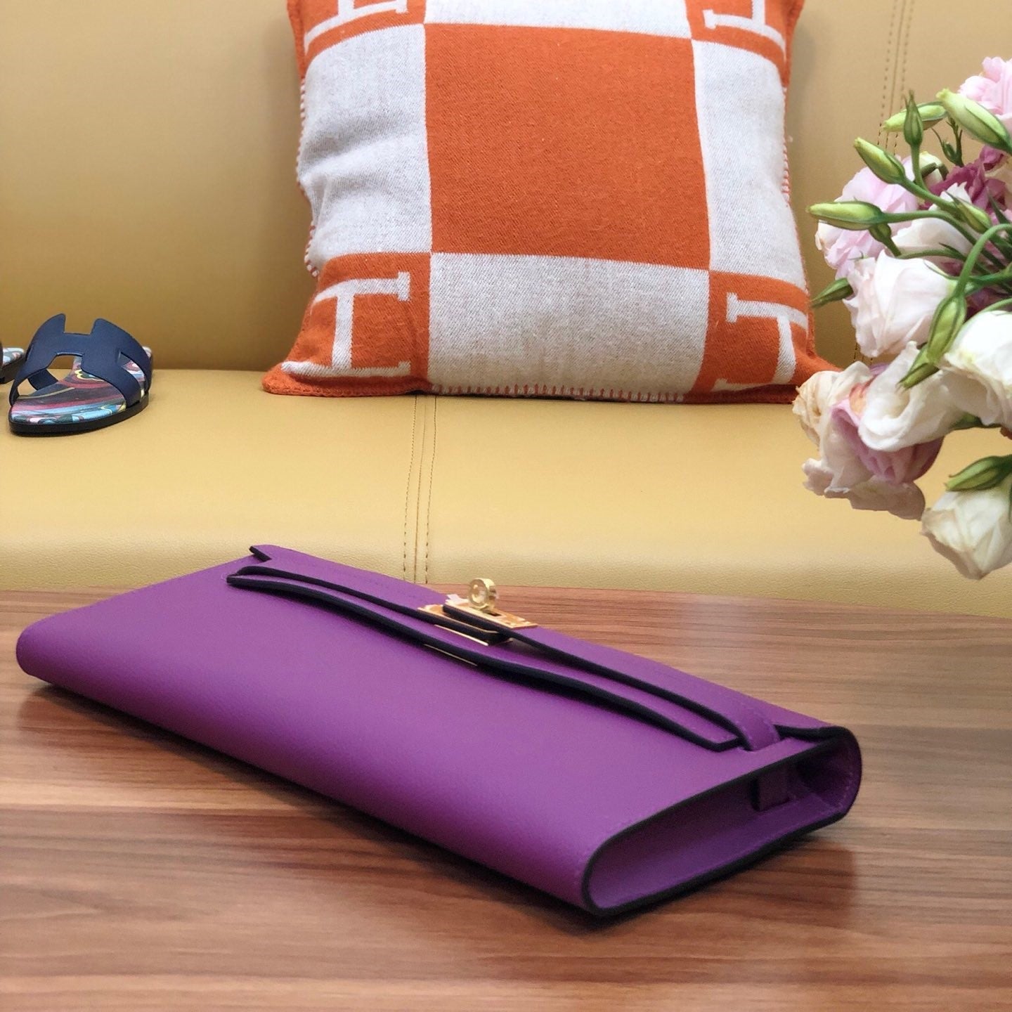 HM Kelly Cut 31 cm Cuir Swift Violet Ghw