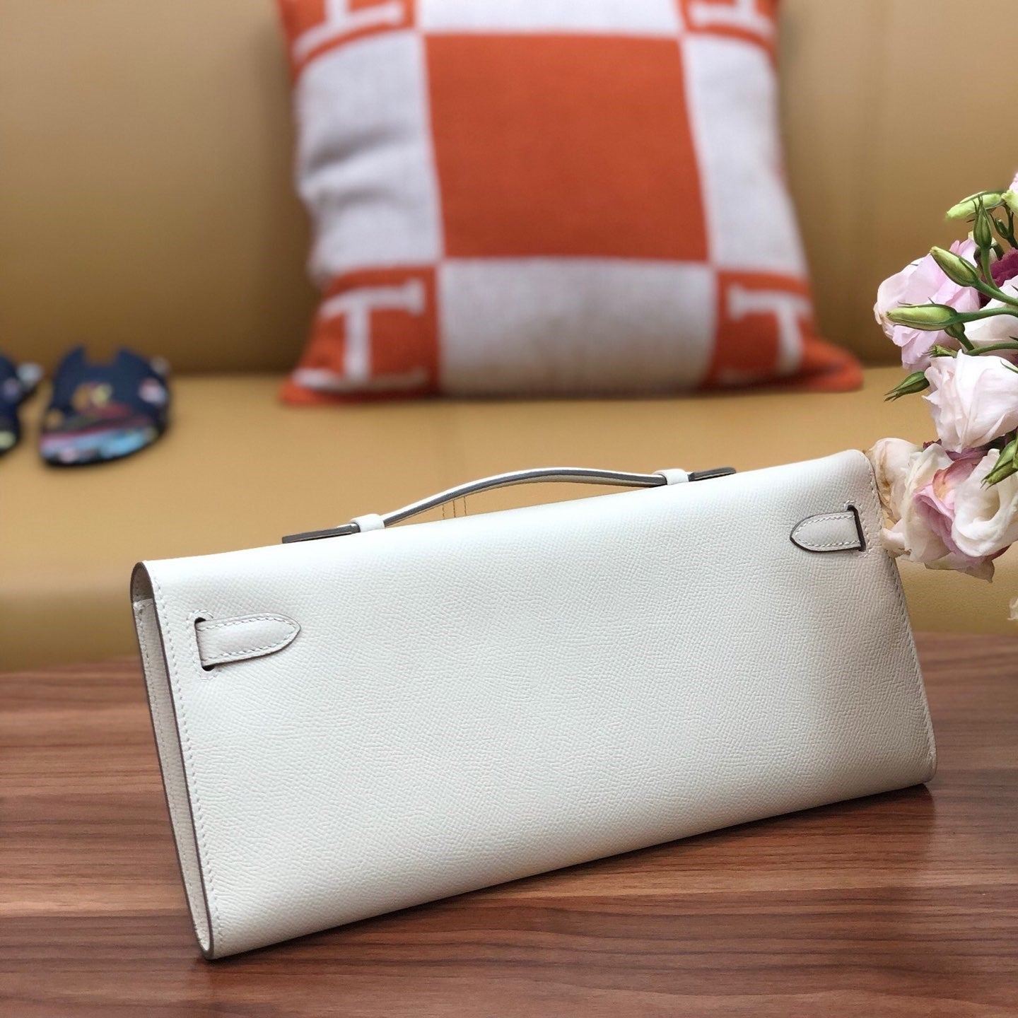 HM ケリーカット 31cm ホワイト スウィフトレザー グレー