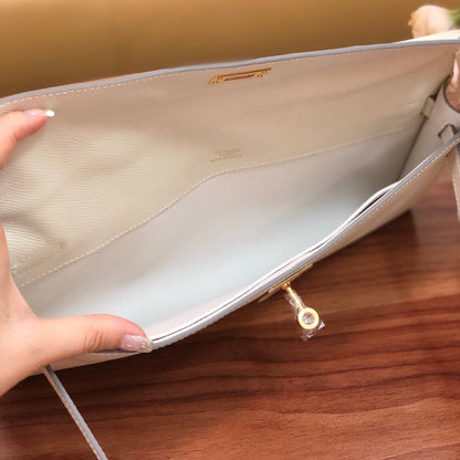 HM ケリーカット 31cm ホワイト スウィフトレザー グレー