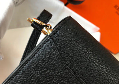 HM SAC ROULIS 19 CUIR TOGO NOIR