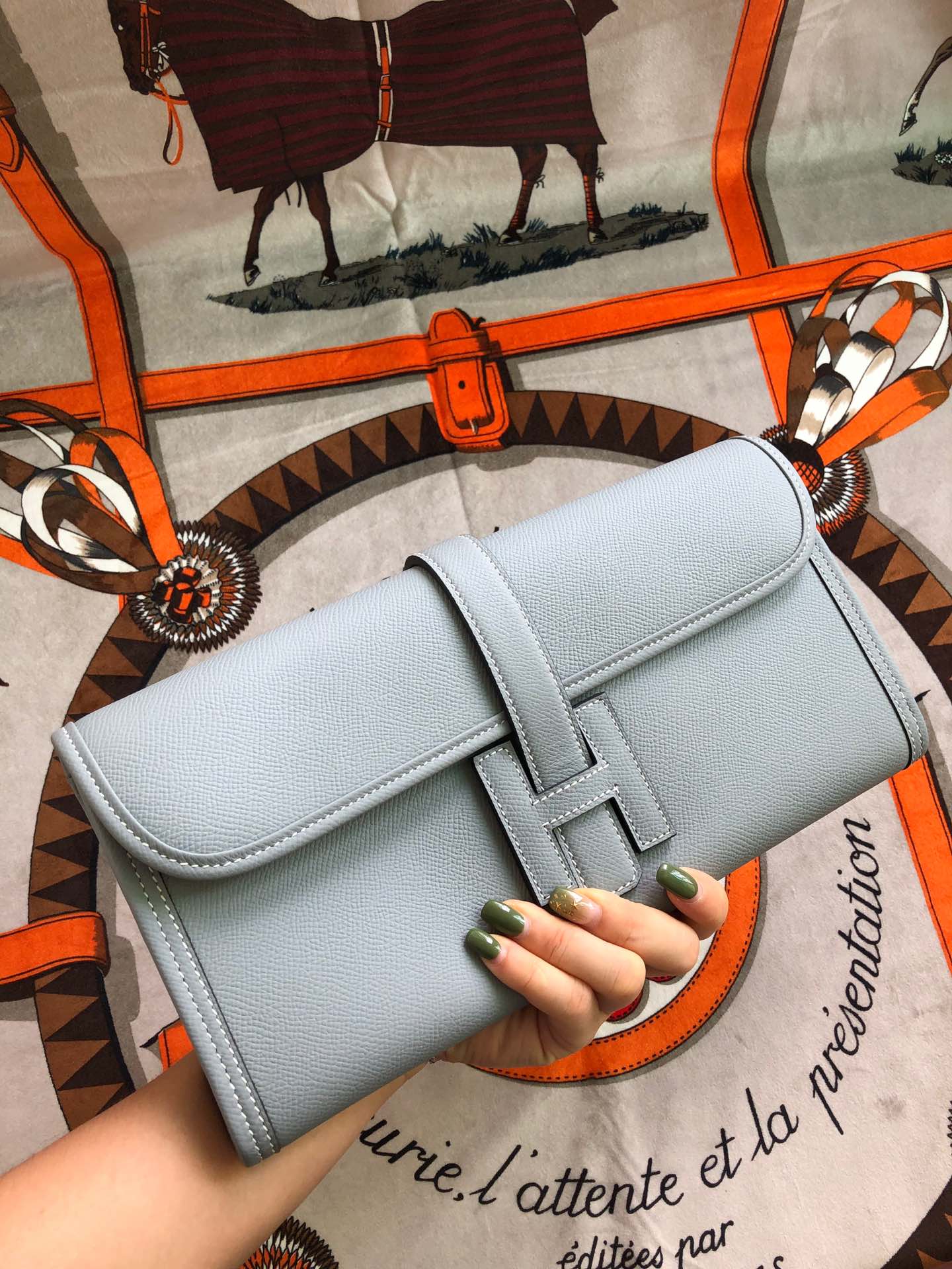 HM Jige 29 Gris Clair Epsom 229068
