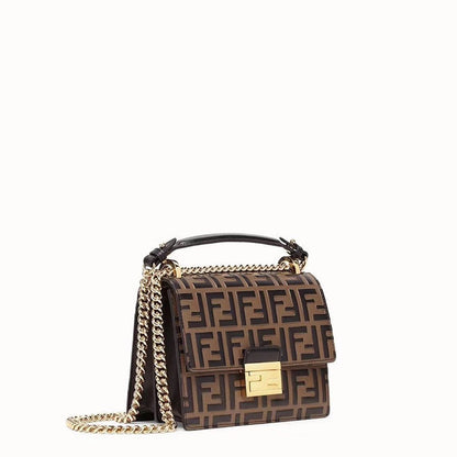 Sac Fendi Kani 19 en cuir de veau noir mélangé marron chocolat avec détails dorés