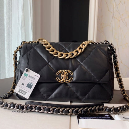 19 フラップバッグ 30 ブラック ゴートスキン ゴールド金具