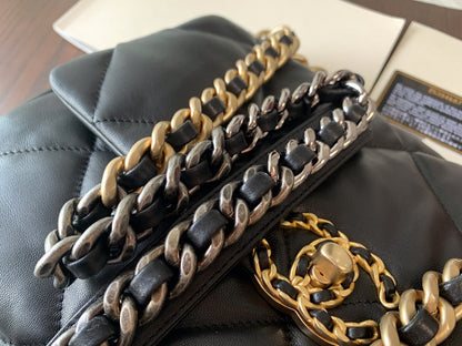 19 フラップバッグ 30 ブラック ゴートスキン ゴールド金具
